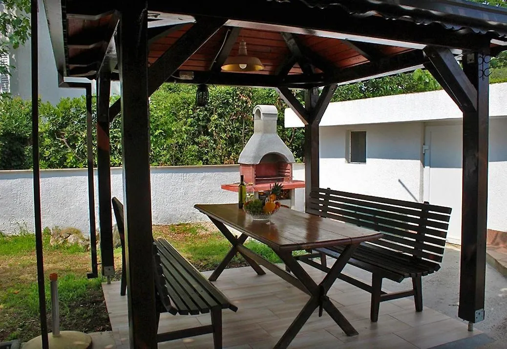 Garden Apartments Krk Town