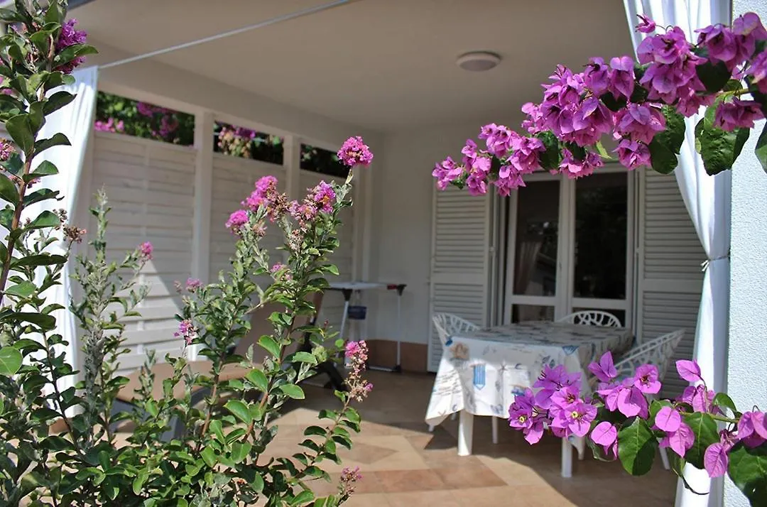 Garden Apartments Krk Town