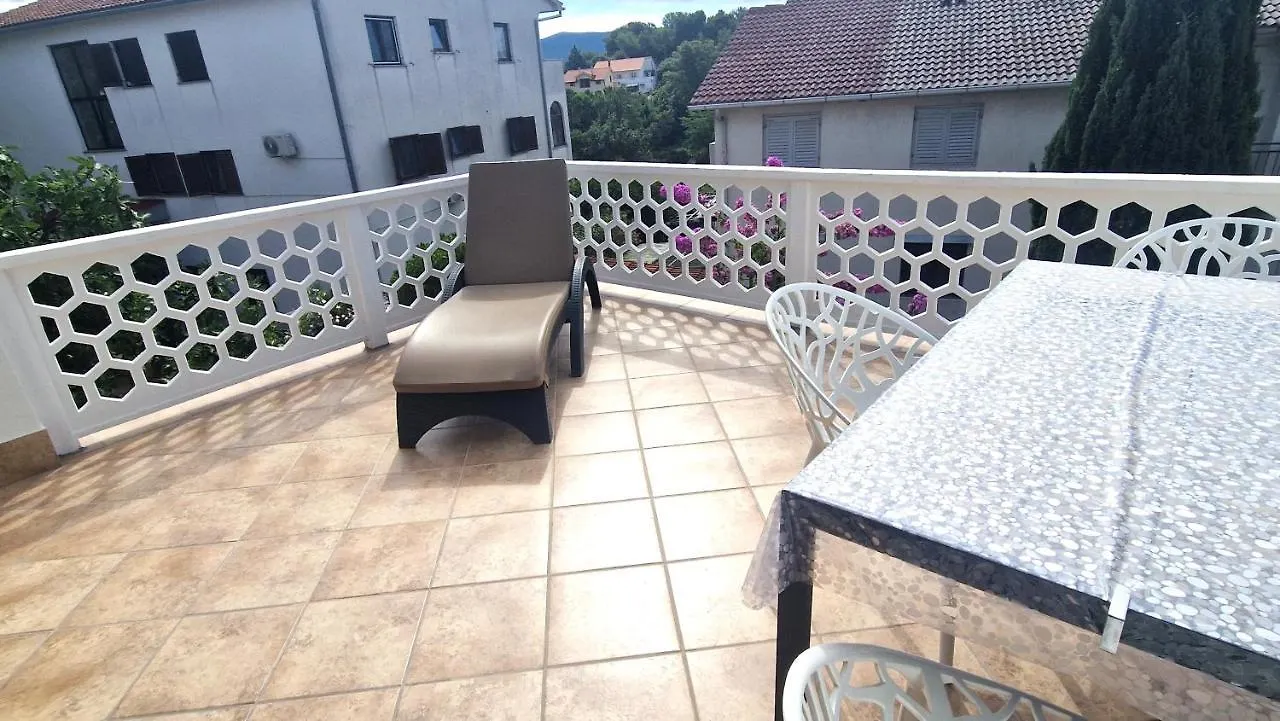 Garden Apartments Krk Town